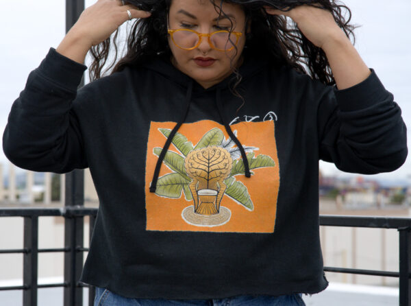 PAMANA PEACOCK CHAIR CROP HOODIE